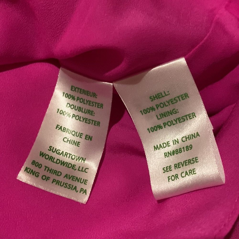 Lilly Pulitzer hot pink cold shoulder dress. Size 2 - Picture 11 of 11